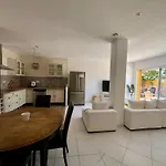 Prázdninový dům Bas De Oasis
